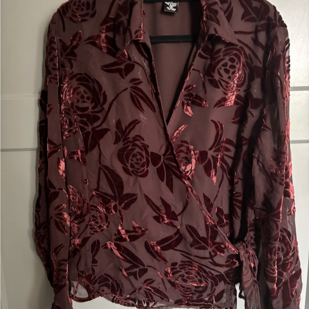 Anne Carson Maroon Floral Wrap Blouse